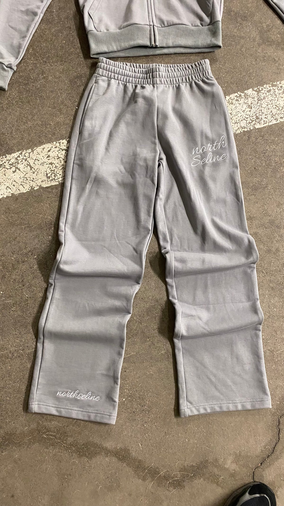 ULTRA GREY "TRACKSUIT"