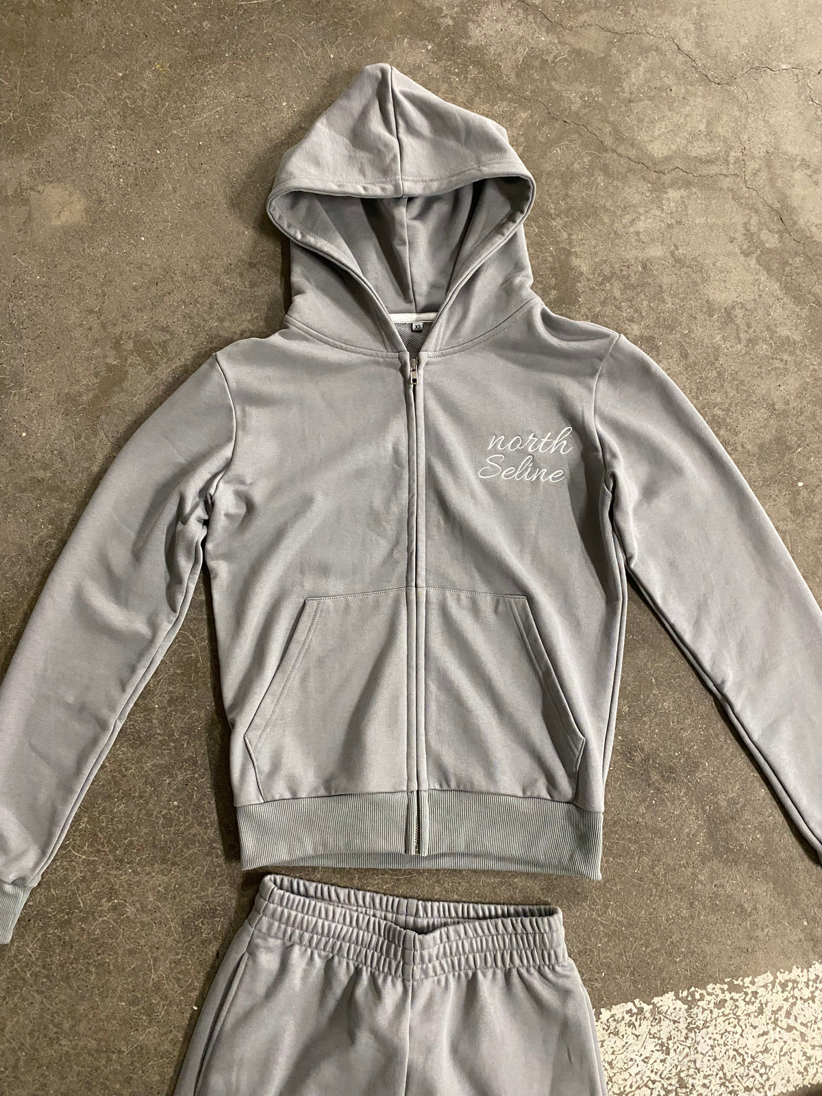 ULTRA GREY "TRACKSUIT"