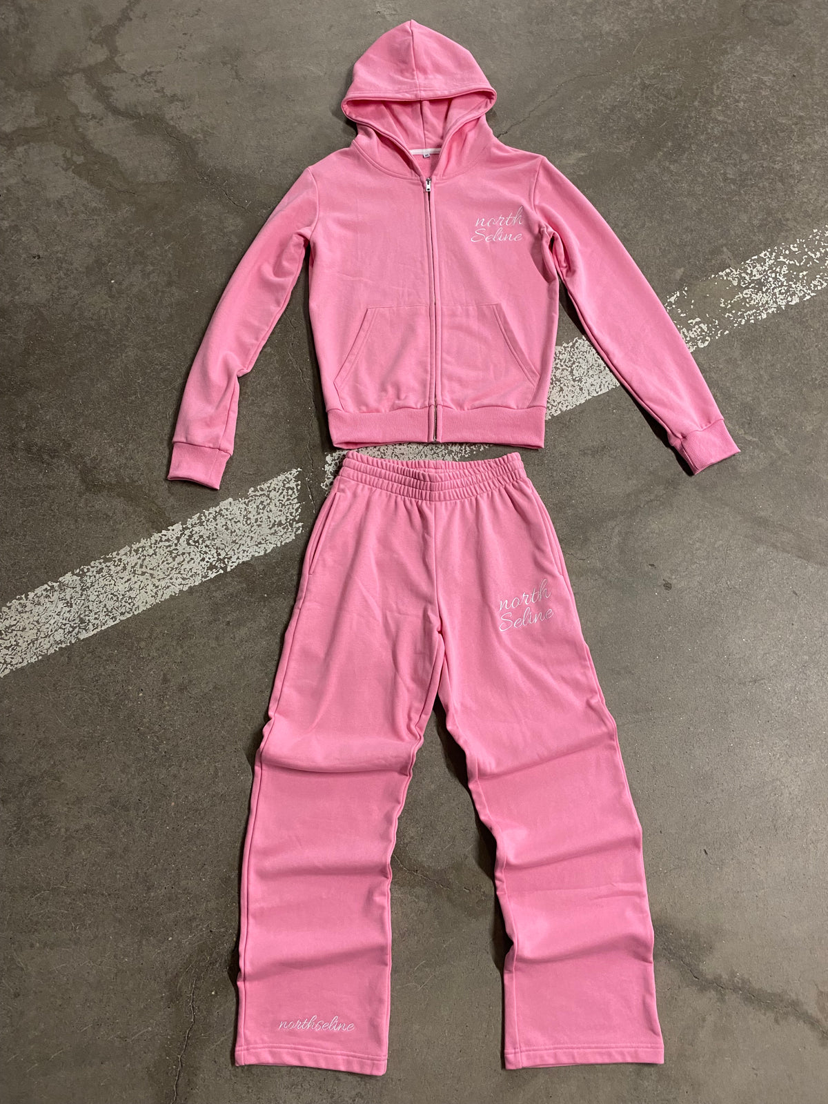 ULTRA ROSA "TRACKSUIT"